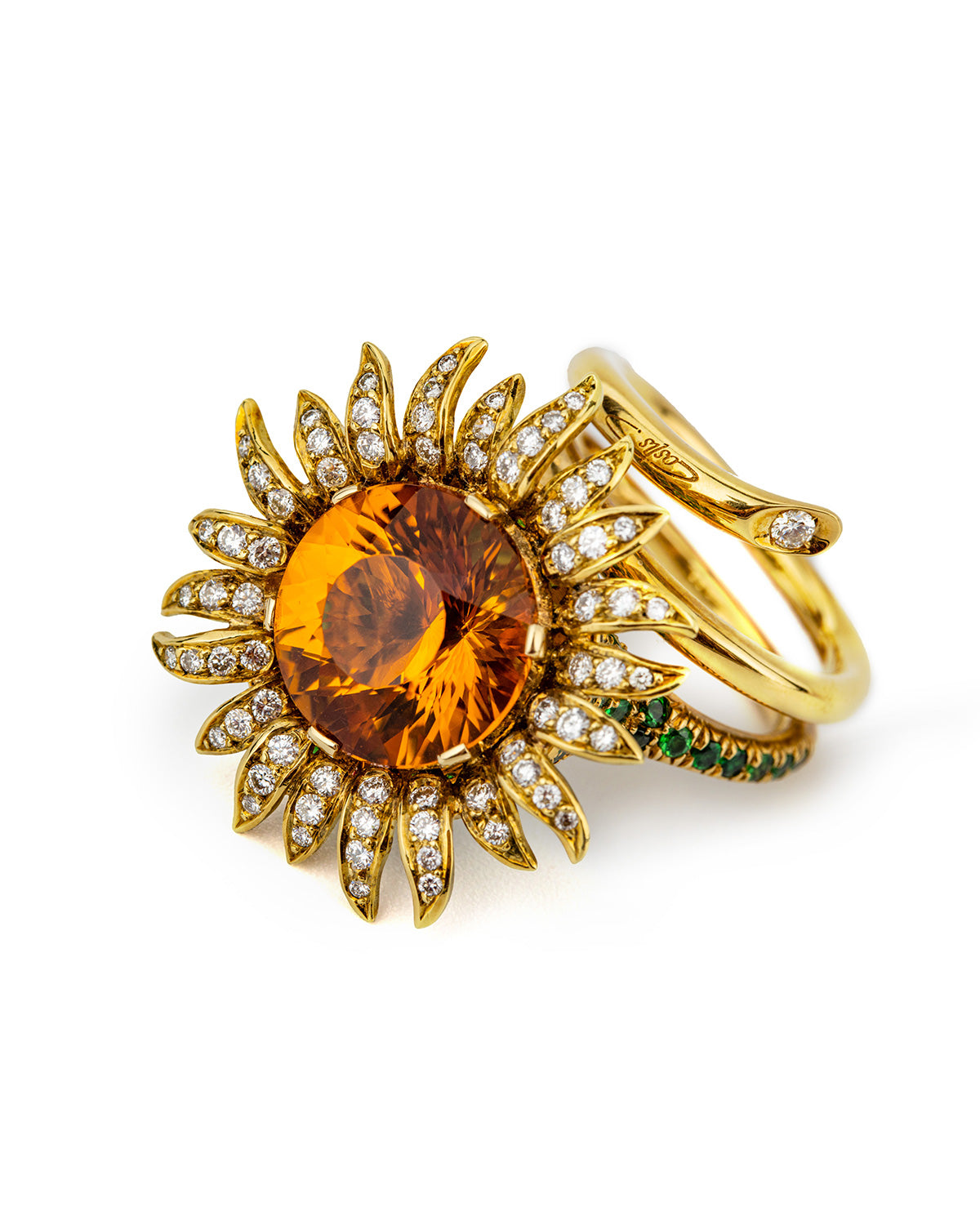 Sunflower Ring, 7.98 carats Citrine Madeira, Tsavorites and Diamonds