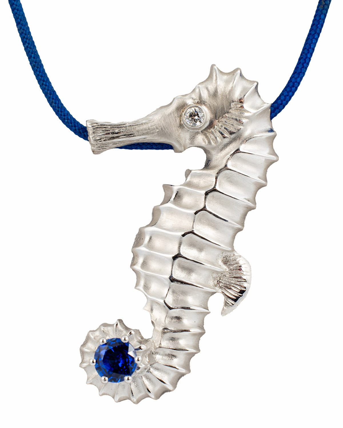 Seahorse Necklace with an 1.61 carats Blue Ceylon Sapphire and Diamond